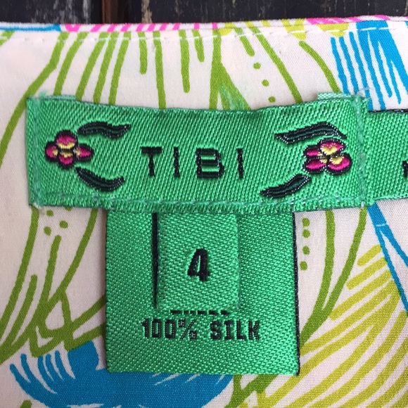 Tibi silk skirt with beautiful flower designs - Picture 3 of 6